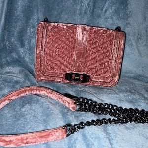 Velvet Chain Strap Bag - Pink